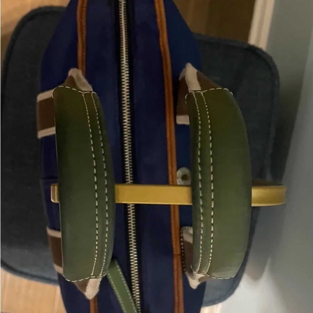 Coach Tote Bag - Picture 5 of 10